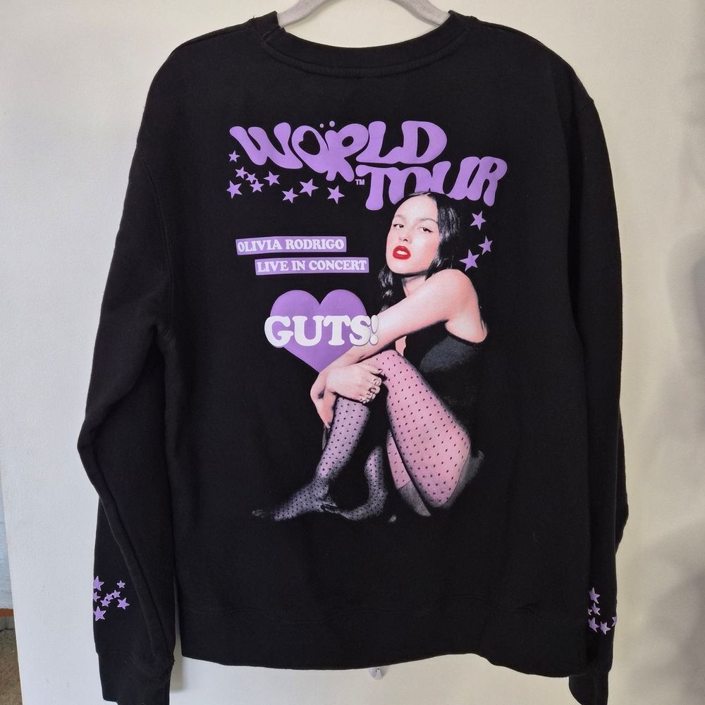 EUC Olivia Rodrigo Guts World Tour Black Purple Graphic Sweatshirt